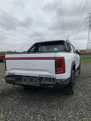 New BYD Shark 6 Shark Pickup 2026 White