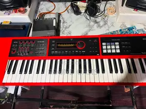 Roland XPS-30 61-Key Expandable Synthesizer Keyboard