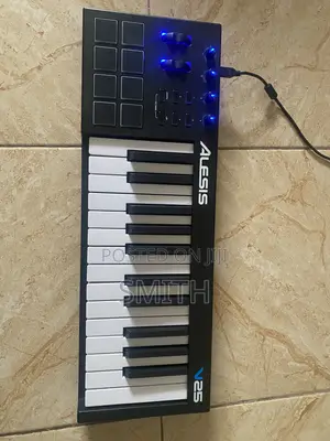 Alesis V25 USB Midi Keyboard Controller
