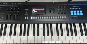 Roland JUNO-D7 76-Key Synthesizer(KEYBOARD)