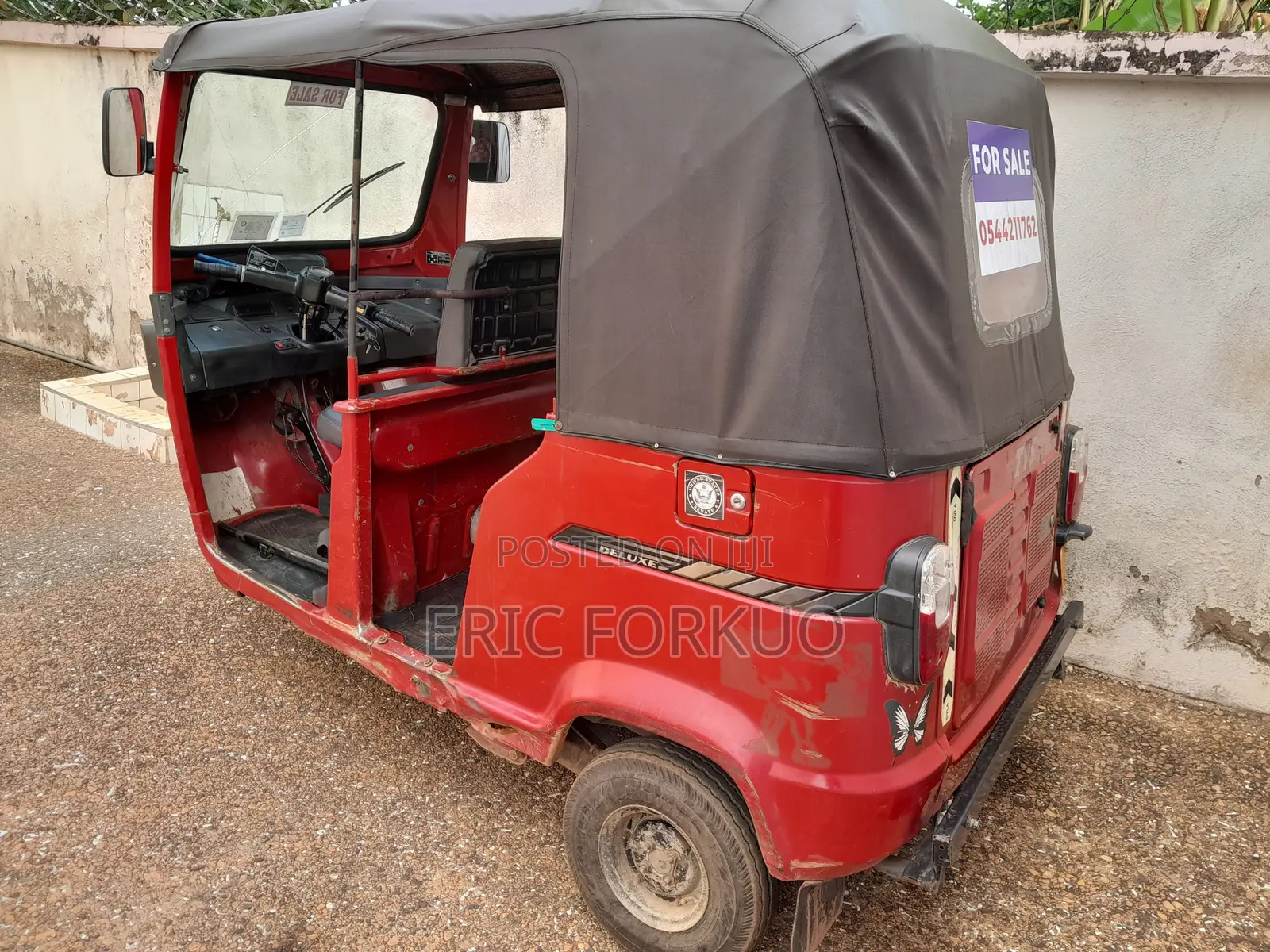 TVS 2025 Red