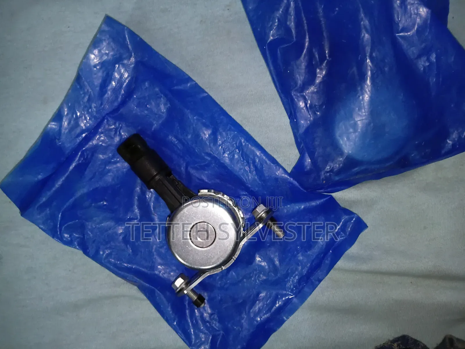 (VCT) or Camshaft Solenoid for a 2018 Ford F-150 5.0L V8