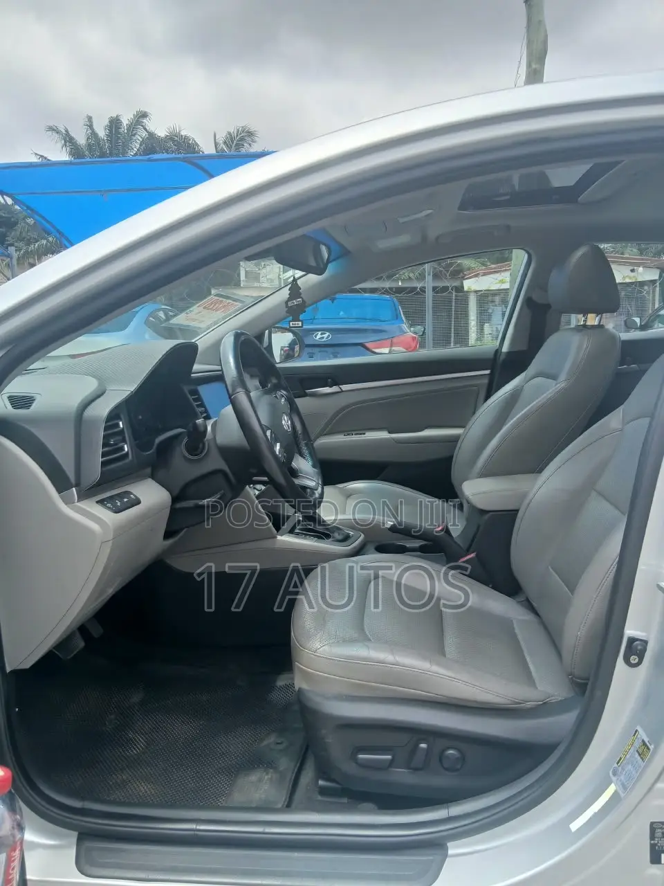 Hyundai Elantra Limited 2019 Silver