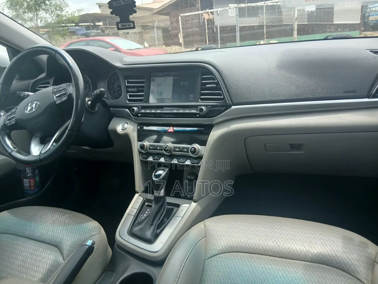 Hyundai Elantra Limited 2019 Silver