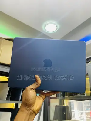 Laptop Apple MacBook Neo 2026 8GB SSD 512GB