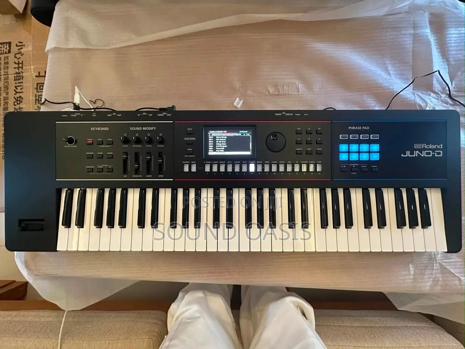 Roland JUNO-D6 61-Key Synthesizer