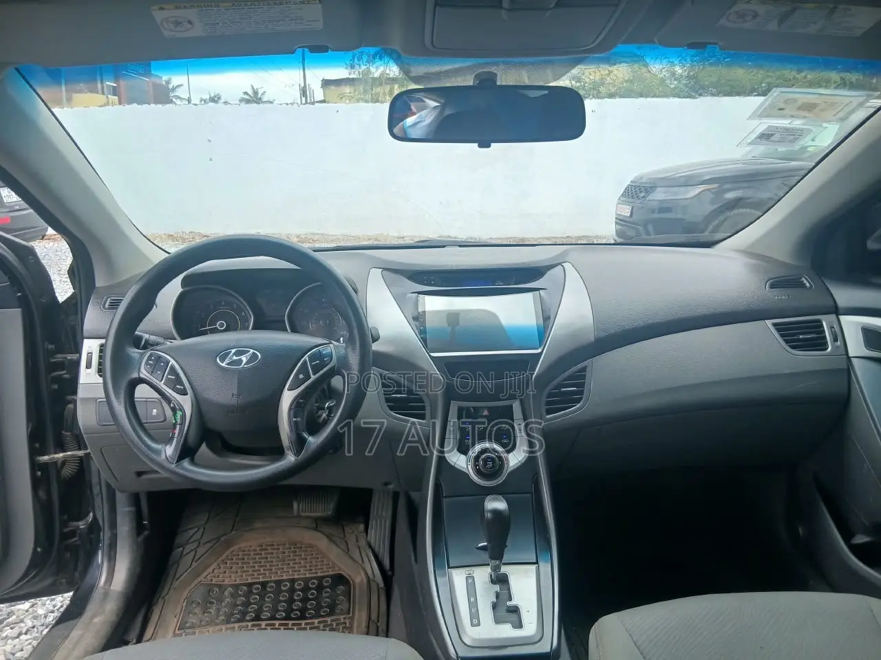 Hyundai Elantra Limited Sedan FWD (1.8L 4cyl 6A) 2013 Black