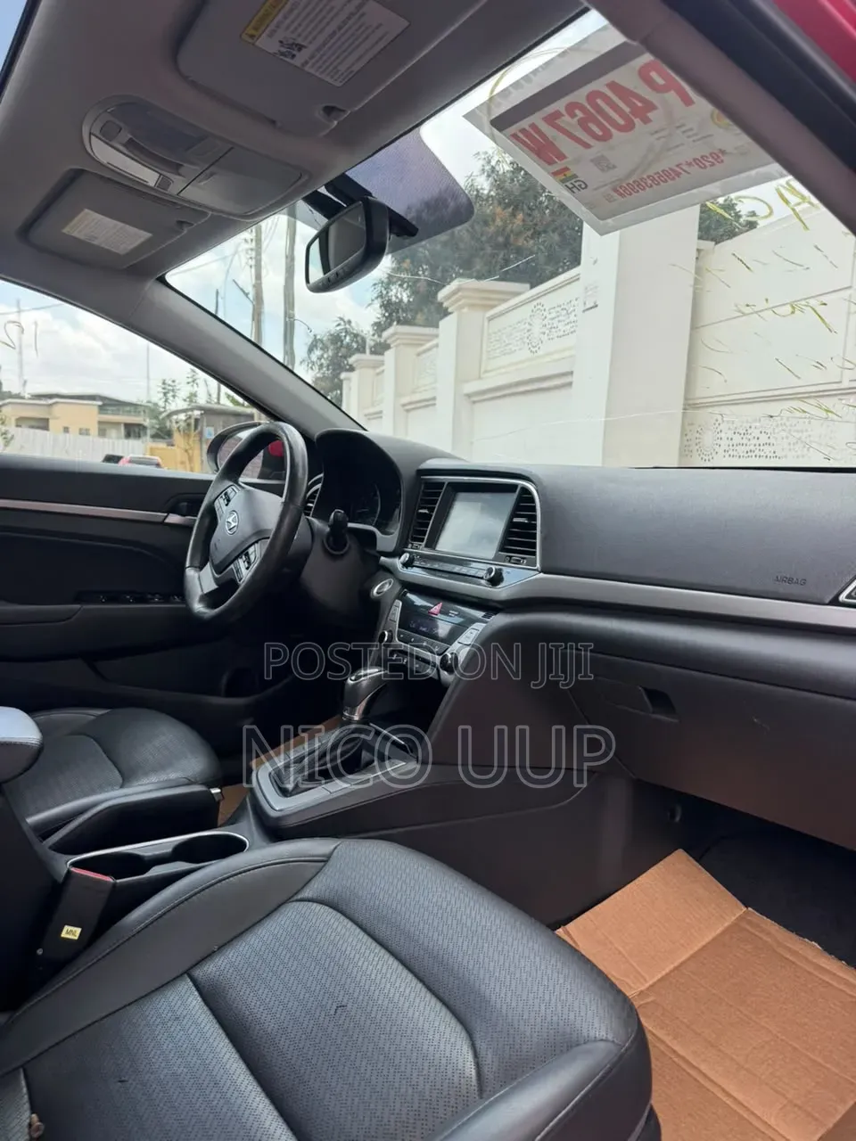 Hyundai Elantra Limited Sedan FWD (2.0L 4cyl 6A) 2017 Red