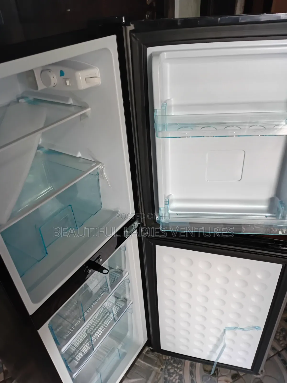 Nasco 106L Refrigerator Effective Chilling of Items Refrigerator