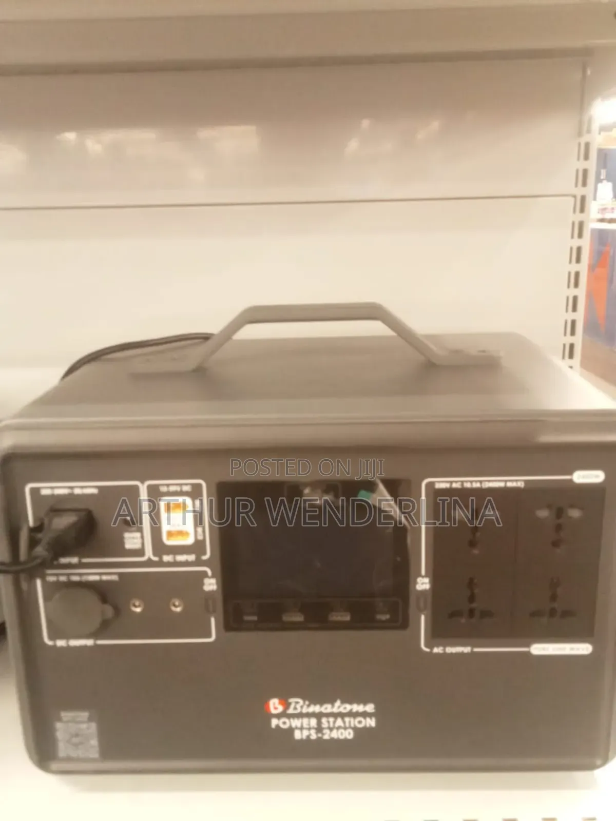 Binatone Portable Plug Play Power Station Pro With Solar Charging .