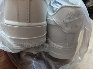 New Nike Air Force Kick