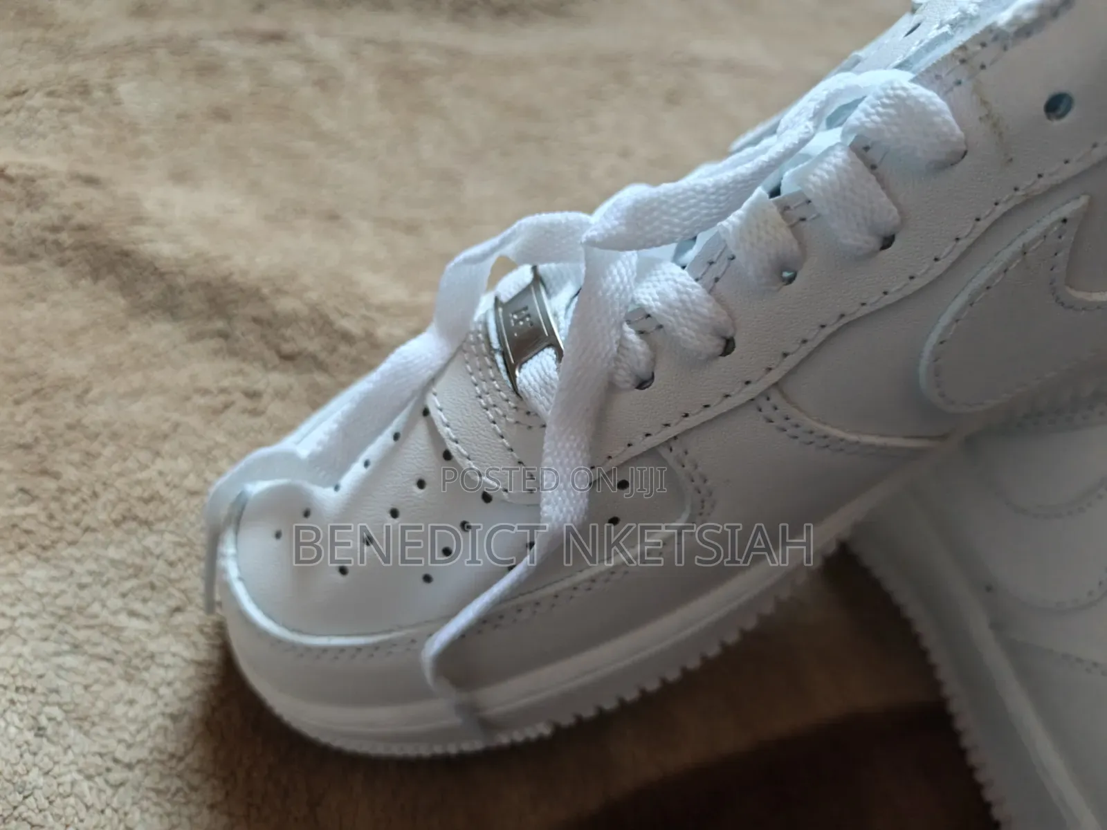 New Nike Air Force Kick