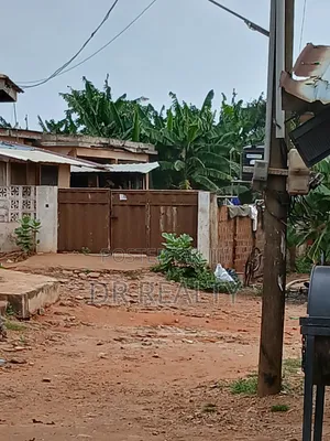 4bdrm House in Nungua, Martime University Area for sale