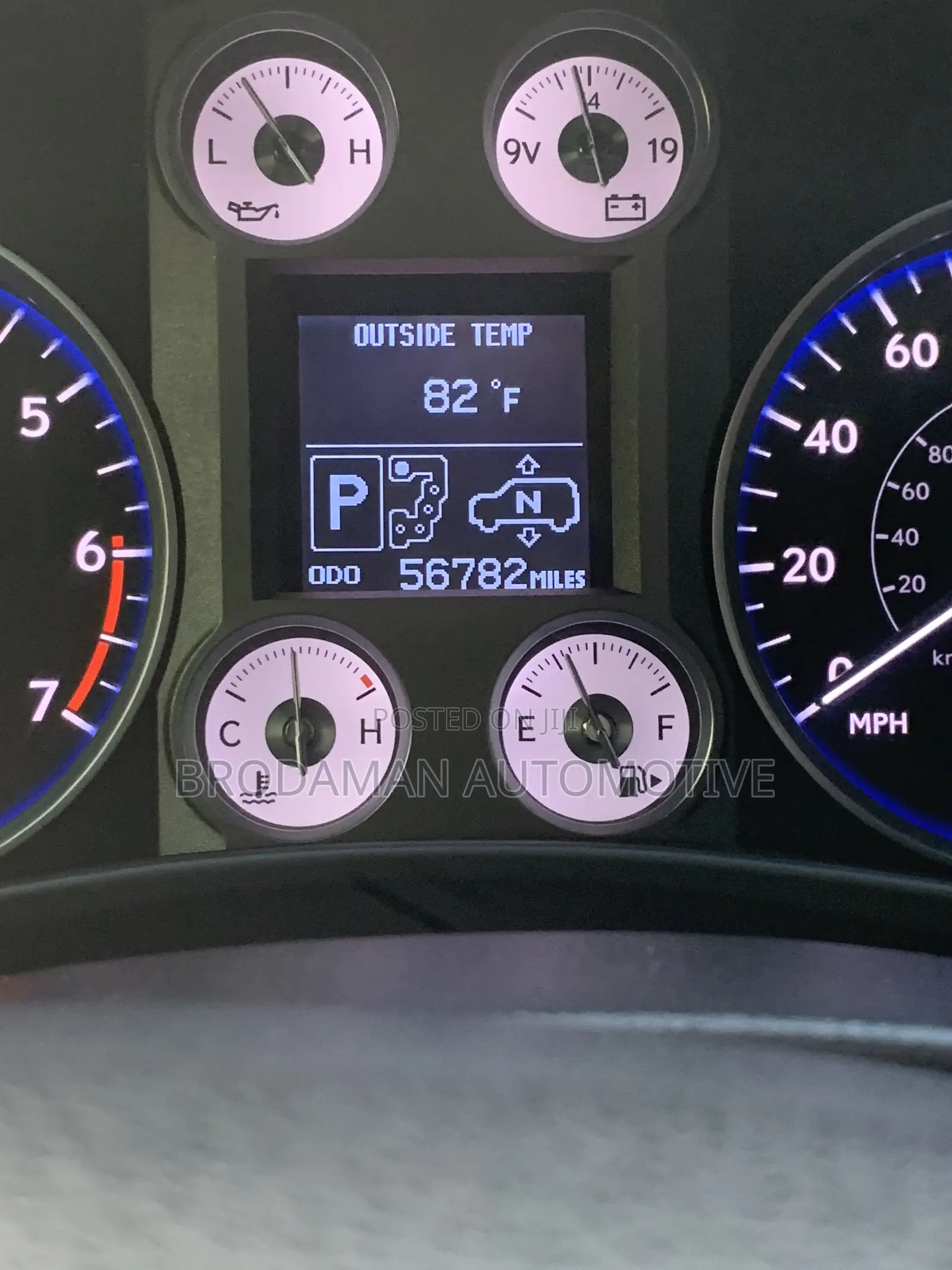 Lexus LX 570 2012 Silver