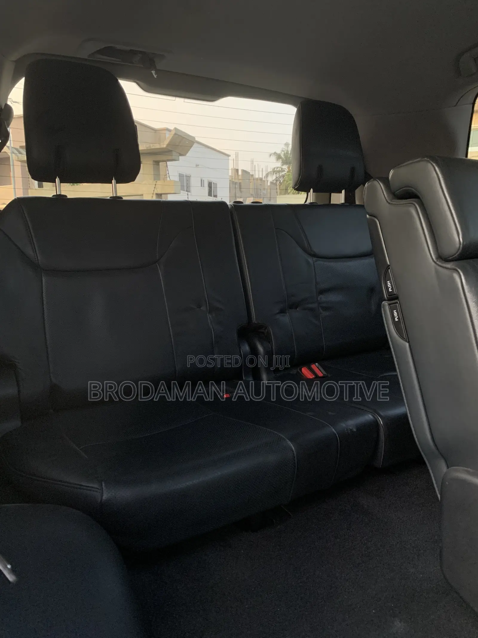 Lexus LX 570 2012 Silver