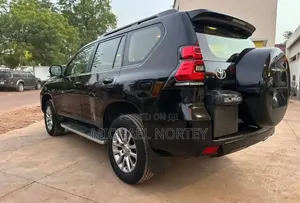 Toyota Land Cruiser Prado 2.8 2021 Black