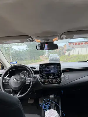 Toyota Corolla LE 2021 Gray