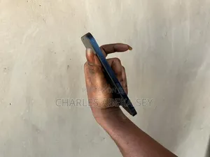 Apple iPhone 12 64 GB Blue