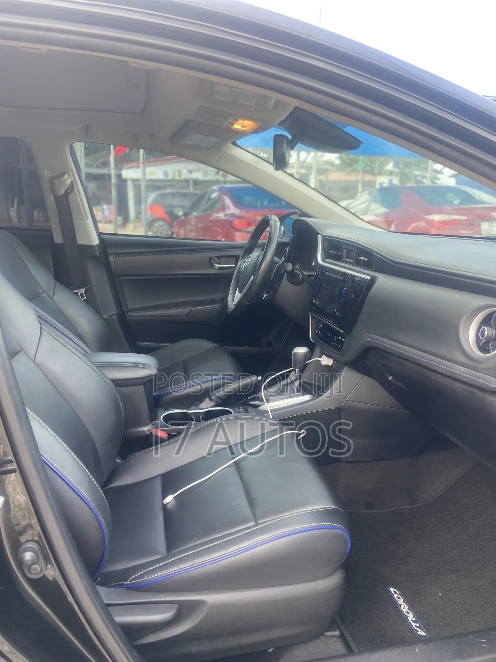 Toyota Corolla XSE 4dr Sedan (1.8L 4cyl CVT) 2017 Black