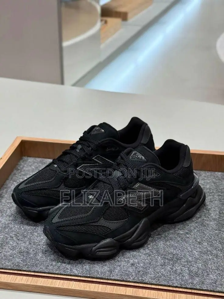 New Balance 9060- Triple Black (Black Cat)