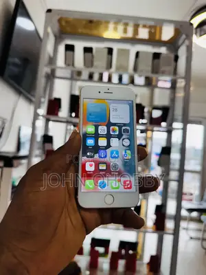 Apple iPhone 6s 128 GB Gold