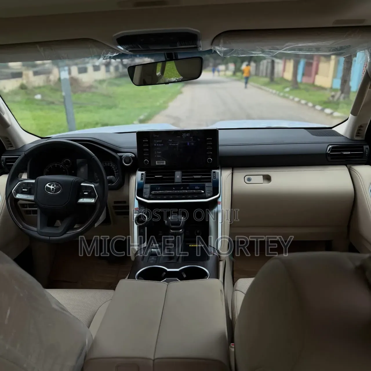 New Toyota Land Cruiser LC300 2025 Black