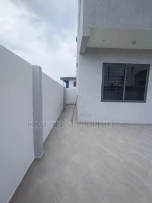 3bdrm Apartment in Labone, Celsbridge Area for rent