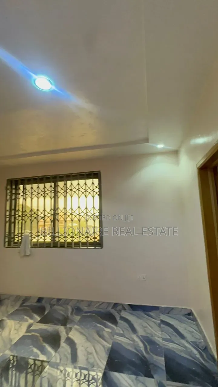 2bdrm Apartment in Atonsu Kuwait, Kumasi Metropolitan for rent