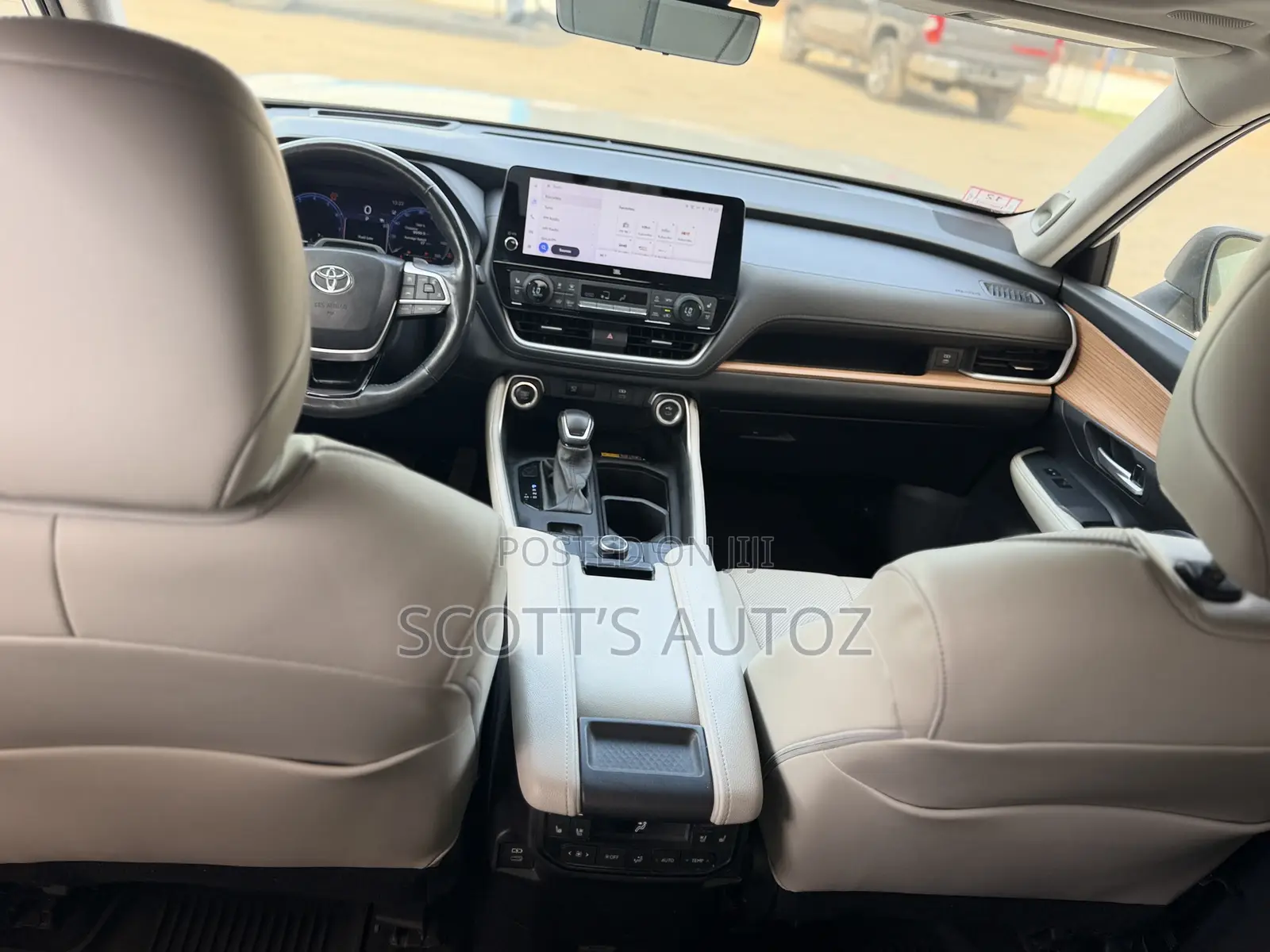 Toyota Grand Highlander Platinum AWD 2024 White