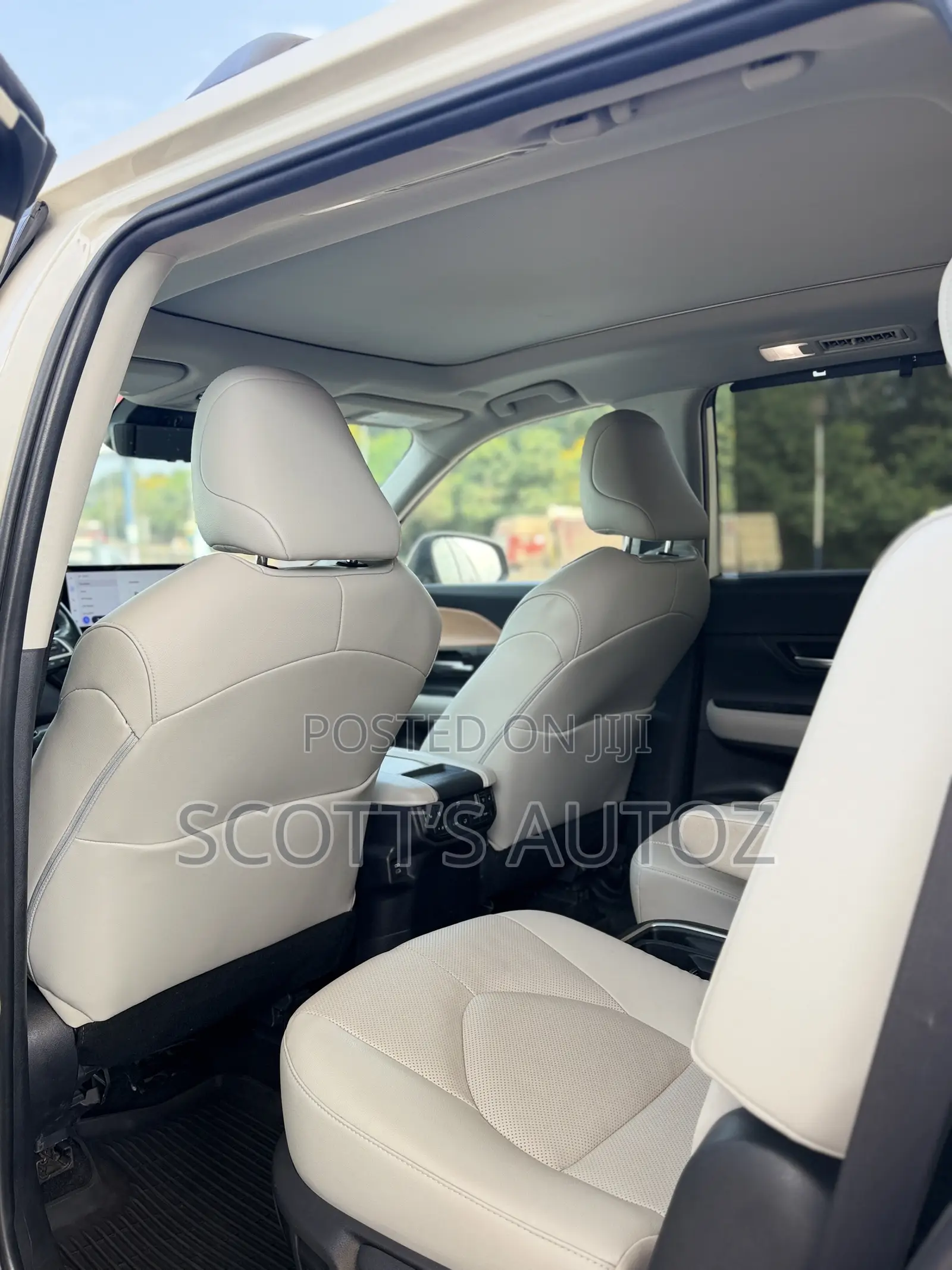 Toyota Grand Highlander Platinum AWD 2024 White