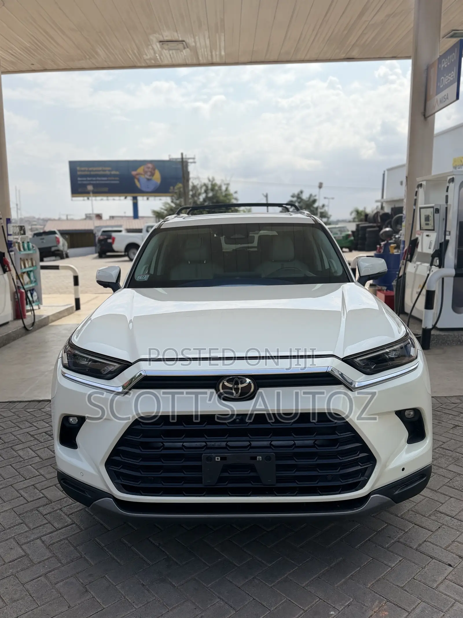 Toyota Grand Highlander Platinum AWD 2024 White