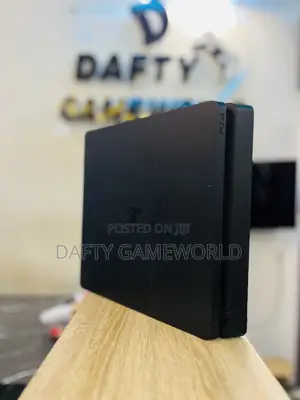 Uk Used Ps4 Slim With Loaded Games