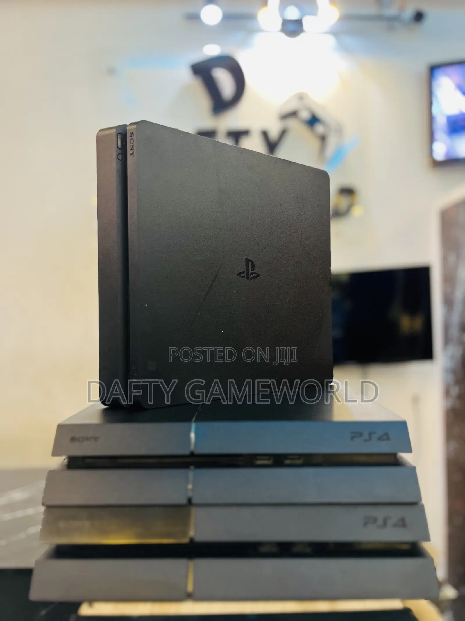 Uk Used Ps4 Slim With Loaded Games