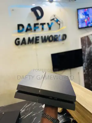 Uk Used Ps4 Slim With Loaded Games