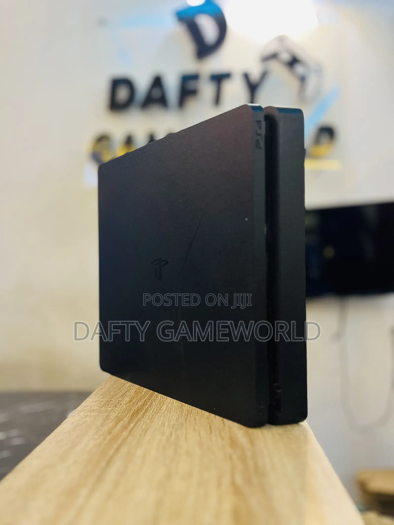 Uk Used Ps4 Slim With Loaded Games