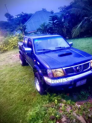 Nissan Hardbody