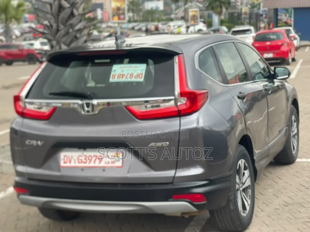 Honda CR-V 2019 Gray
