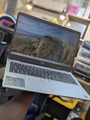 Laptop Dell Inspiron 14 5458 8GB Intel Core i3 SSD 256GB