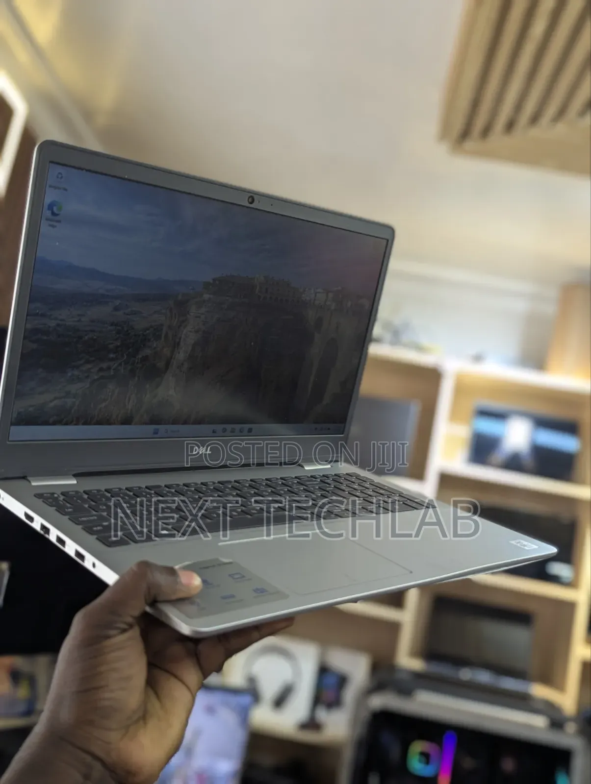 Laptop Dell Inspiron 14 5458 8GB Intel Core i3 SSD 256GB