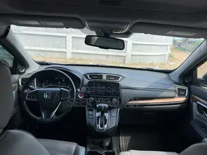 Honda CR-V Touring 4dr SUV (1.5L 4cyl CVT) 2017 Gray
