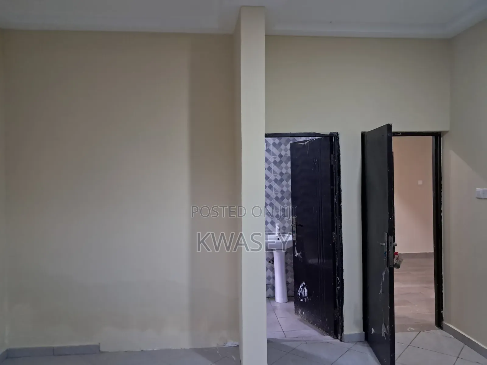 3bdrm Apartment in Ghana Flag for rent