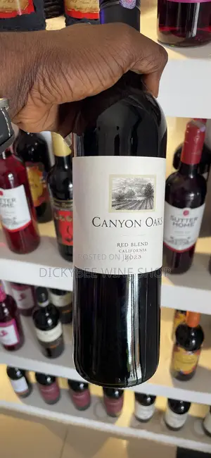 Canyon Oaks Red Blend