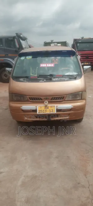 Kia Pregio 2004 Brown