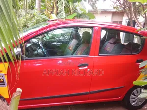 Daihatsu Cuore 1.0 2010 Red