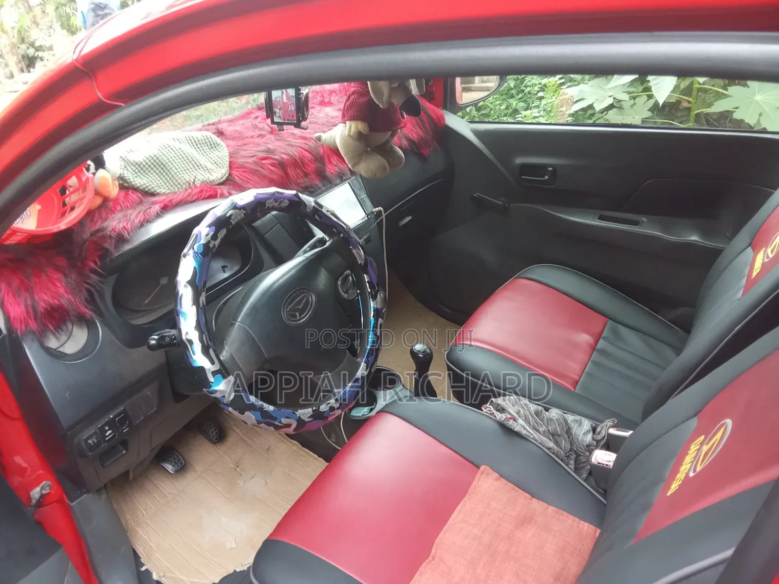 Daihatsu Cuore 1.0 2010 Red