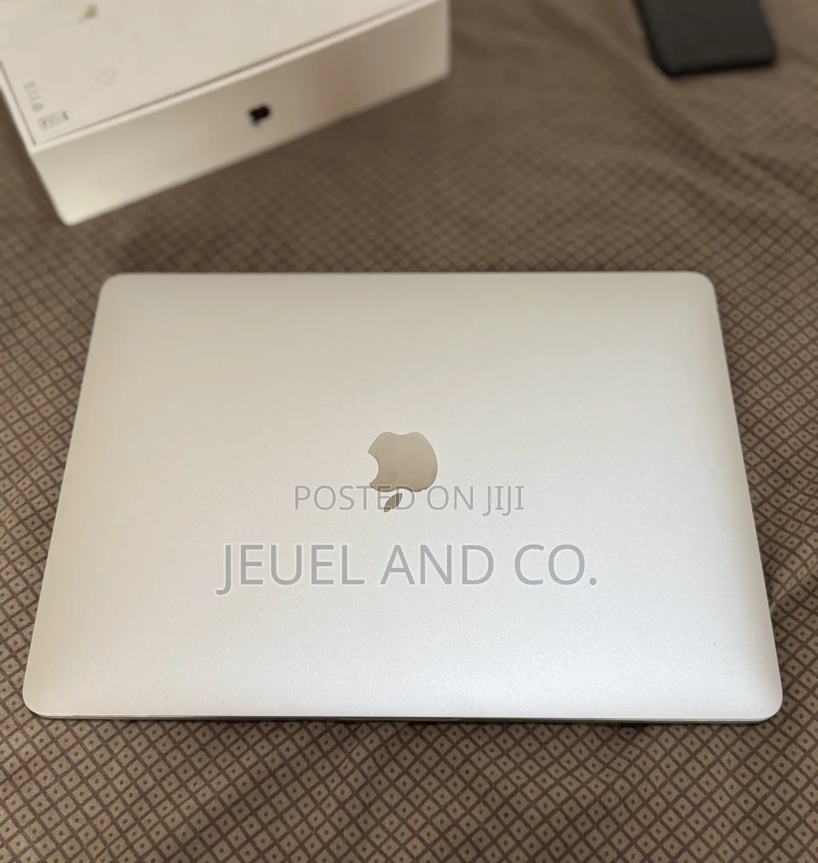 Laptop Apple MacBook Pro 2020 16GB Intel Core i5 SSD 512GB
