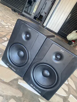 Studio Monitor Pair 2800