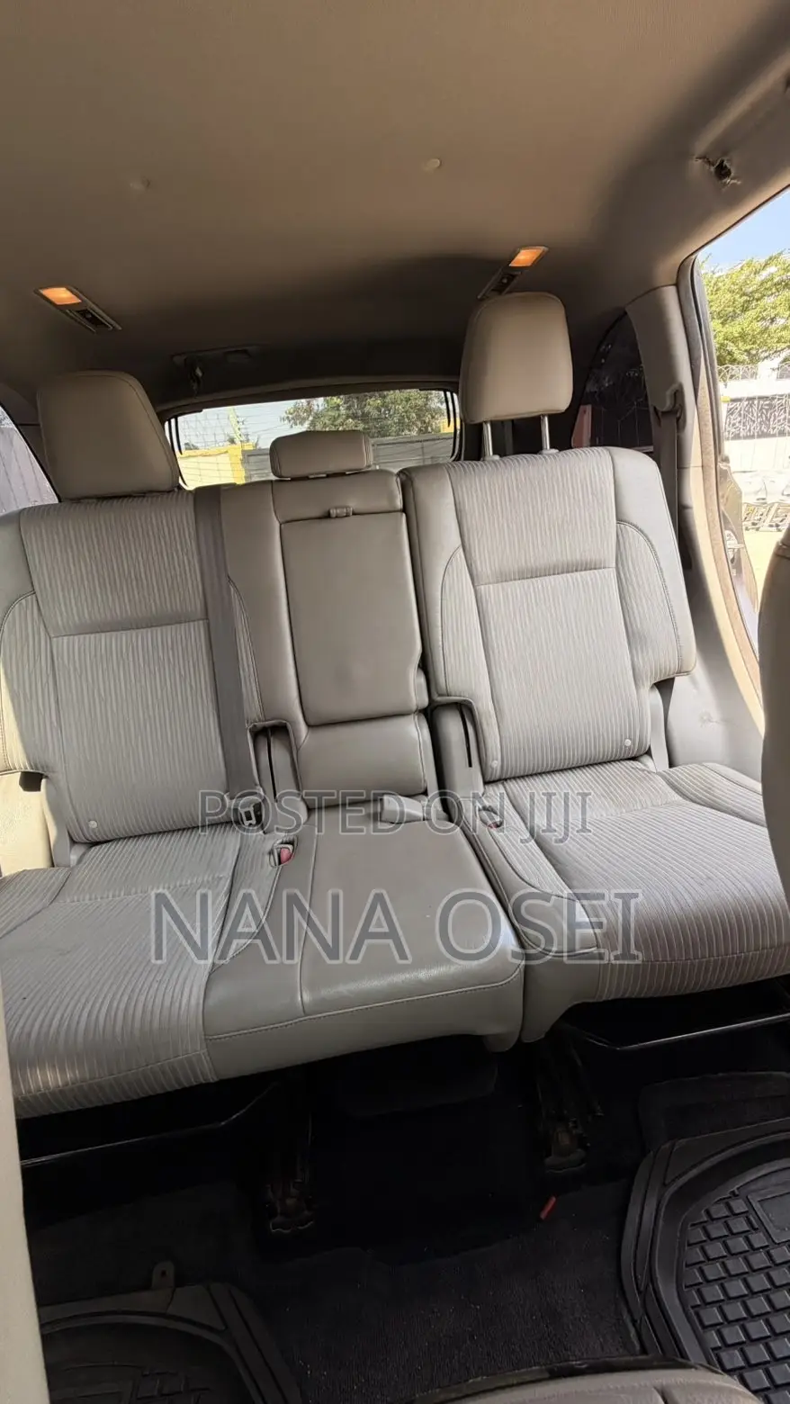 Toyota Highlander LE 4dr SUV AWD (3.5L 6cyl 6A) 2014 Gray