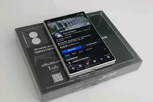 New Samsung Galaxy Z Fold8 512 GB Pink