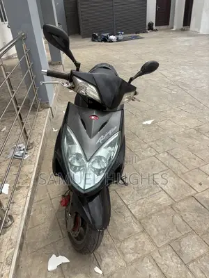 Kymco 2001 Black